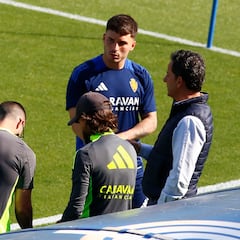 El Zaragoza inicia la semana sin Tasende ni Lluís López