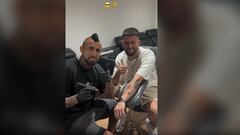 Arturo Vidal impresiona a Chile con su faceta de tatuador: ojo al resultado