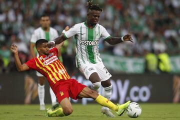 Atlético Nacional derrotó al Deportivo Pereira en la primera fecha de la Liga BetPlay I-2020. Los goles del triunfo verde fueron obra de Jarlan Barrera y Jefferson Duque.