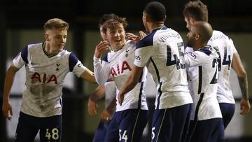 El bonito gesto del Tottenham con el Marine tras golearle