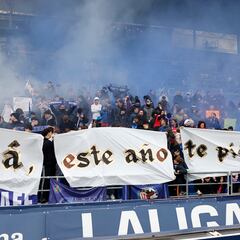 5.000 azulones arropan al equipo en el entrenamiento a puerta abierta