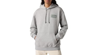 Chollo del día: 47% de descuento en una sudadera con capucha de Levi’s