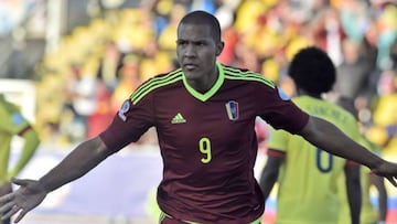 Liverpool y Everton quieren fichar a Salomón Rondón