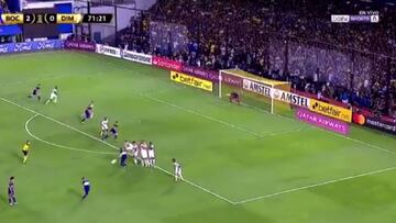 Bebelo entró a la cancha por Tevez y dejó una de las acciones del partido con un golpeo de zurda al alcance de pocos jugadores en el mundo.