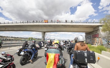 El homenaje motero al Maestro Ángel Nieto en Madrid