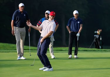 Eli Maning, exjugador de la NFL. Quarterback de los New York Giants con quien conquistó dos Super Bowls.