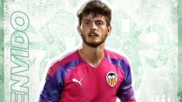 Oficial: Emilio Bernad refuerza la porter¨ªa del Racing de Ferrol