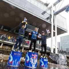 Carlos Gimeno vuelve a hacer historia en Red Bull Cliff Diving