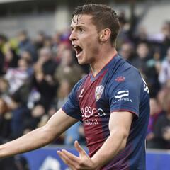 Sergio Gómez regresa cedido por el Borussia al Huesca