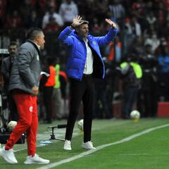 Fernando Ortíz confía en la directiva del América para la llegada de refuerzos