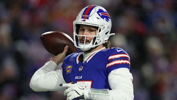 The Bills quarterback has agreed a new, record-breaking contract.