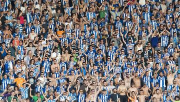 Aficionados del Alavés.