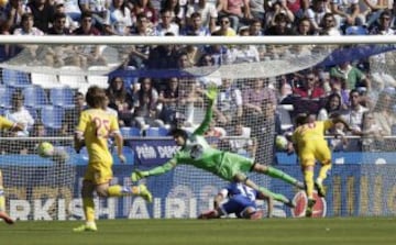 Sanabria marca el 0-1.