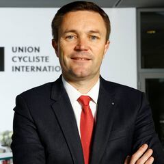 El presidente de la UCI quiere recortar días en Giro y Vuelta