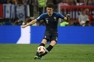 Autor de uno de los goles más bellos del Mundial y además una revelación en la lateral derecha, una posición que parecía la debilidad de Francia y se convirtió en una de sus grandes fortalezas.