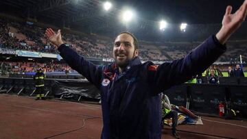 Hot shot Higuaín closing in on 66-year-old Serie A record