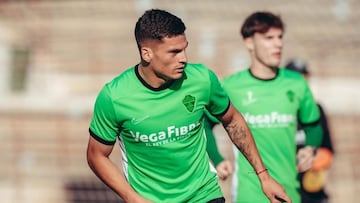 Este es el único canal de TV que transmite Real Sociedad - Elche: a qué hora juegan, horario y cómo ver a Lucas Cepeda