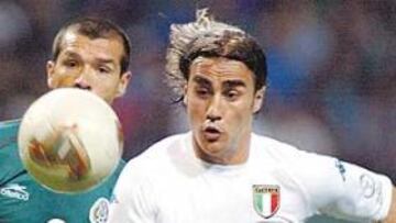 <b>MOTIVADO. </b>Cannavaro está ilusionado con el interés del Real Madrid.