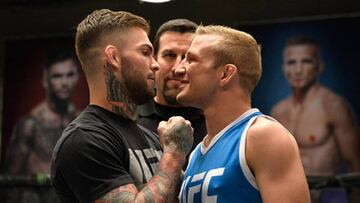 Garbrandt pelea ante T.J. Dillashaw en el UFC 217.