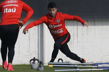 Arturo Vidal se integró a las prácticas de la Roja