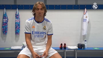 'Rituales' de Lucas Vázquez, Modric y Alaba antes del partido