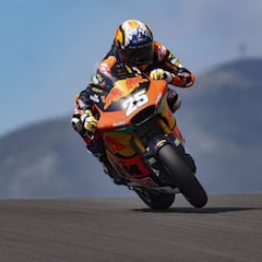 Raúl Fernández triunfa en el Algarve tras la batalla con Canet