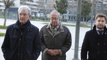 Ángel Vizcay llegando al juzgado de Pamplona durante la celebración del juicio.