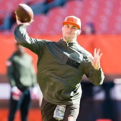 Johnny "Football" será titular ante los invictos Bengals