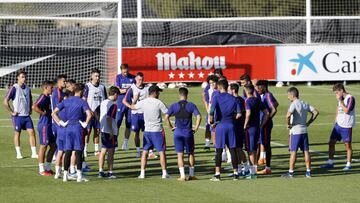 Sesión táctica del Atlético pensando en Singapur