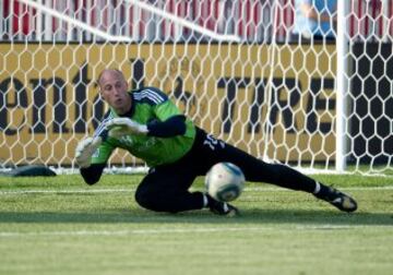 29 de noviembre: 46 años cumple el ex portero estadounidense Kasey Keller.