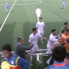 Se vuelve a repetir: vergonzosa pelea entre juveniles y padres