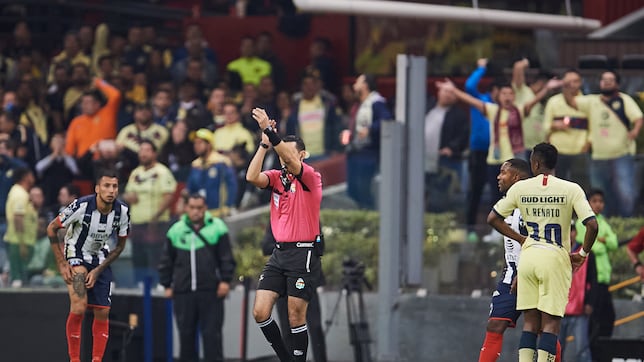 Arturo Brizio admite que castigaron a César Ramos tras polémico arbitraje ante el América