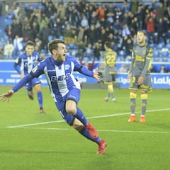 Ibai y Munir consolidan el 'efecto Abelardo' en el Alavés