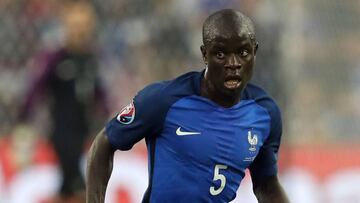 Oficial: Kanté ficha por el Chelsea por cinco temporadas