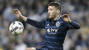 El exbarcelonista Ilie Sánchez se estrenó como goleador en la MLS.