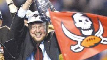 <b>FICHAJE POR INTERÉS. </b>Glazer quiere a Beckham para calmar los ánimos de la afición del Manchester.