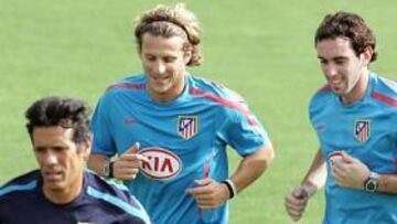 Forlán y Godín se incorporan a los entrenamientos