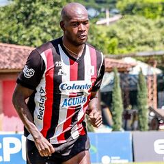 Víctor Ibarbo, lesionado en América antes del inicio de Liga
