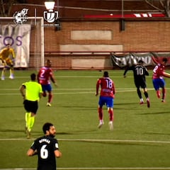 ¡Golazo antológico de Soldado! De vaselina desde el parking