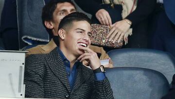 Presidente del Napoli confirma el interés por James Rodríguez