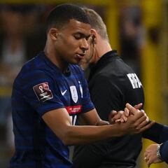 Mbappé abandona la concentración de Francia por lesión
