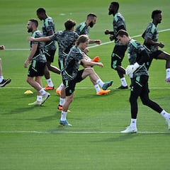 Real Madrid vs Manchester City live online: Champions League build-up, team news...