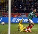 El doblete de Raúl Jiménez no evita la derrota de México