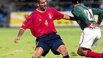 GUARDIOLA SE PERDIÓ EN LOS AGUJEROS. Triste regreso del medio centro del Brescia, que pasó inadvertido en un partido para olvidar.