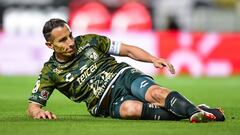     Andres Guardado of Leon during the 6th round match between Leon and America as part of the Torneo Clausura 2024 Liga BBVA MX at Nou Camp Stadium on February 10, 2024 in Leon Guanajuato, Mexico.