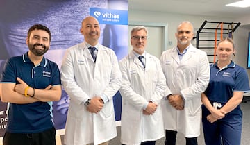 De izquierda a derecha: César Leiva, Dr. Gonzalo Hernández, Dr. José M. Silberberg, Dr. César Montiel y Manon Darrigues.