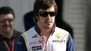 <b>TRANQUILO.</b> El asturiano se muestra tranquilo en el circuito de Sepang.