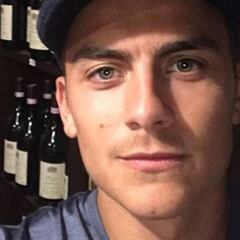 Dybala espera a Cristiano con un cambio de imagen radical