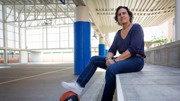 07/10/25 BALONCESTO FEMENINO
ENTREVISTA CON ANA BELEN ALVARO
EXJUGADORA DE BALONCESTO