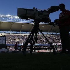 Turner toma la delantera para adquirir el Canal del Fútbol